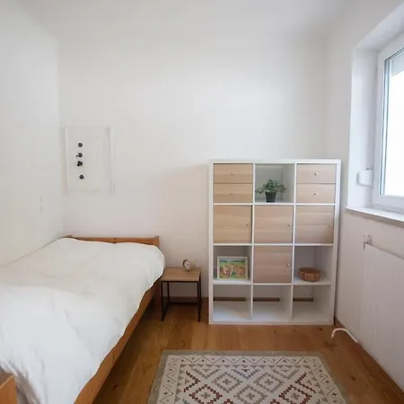Gemuetliches Haus Mit Gartenlounge Im Wienerwald *