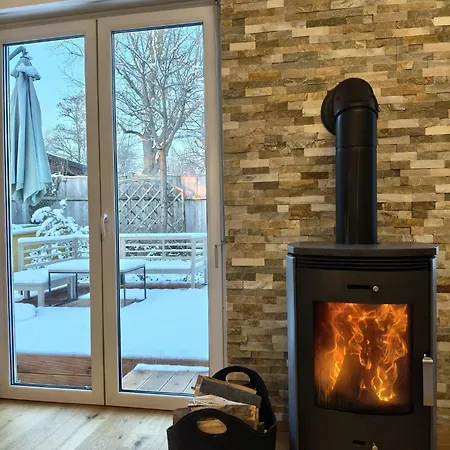 Gemuetliches Haus Mit Gartenlounge Im Wienerwald Дом отдыха *