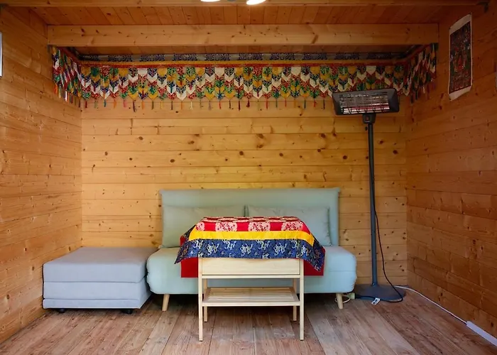 Gemuetliches Haus Mit Schwedenofen Im Wienerwald بيت للعطل *