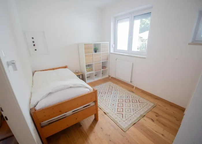 Gemuetliches Haus Mit Schwedenofen Im Wienerwald