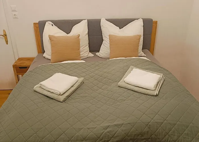 Gemuetliches Haus Mit Schwedenofen Im Wienerwald