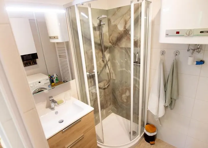 بيت للعطل Gemuetliches Haus Mit Schwedenofen Im Wienerwald *