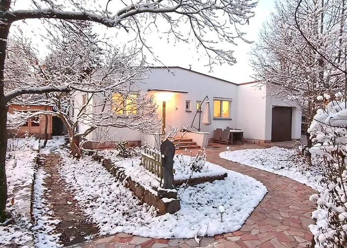 بيت للعطل Gemuetliches Haus Mit Schwedenofen Im Wienerwald *