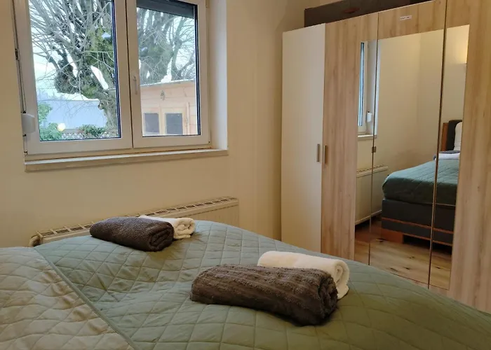 بيت للعطل Gemuetliches Haus Mit Schwedenofen Im Wienerwald *